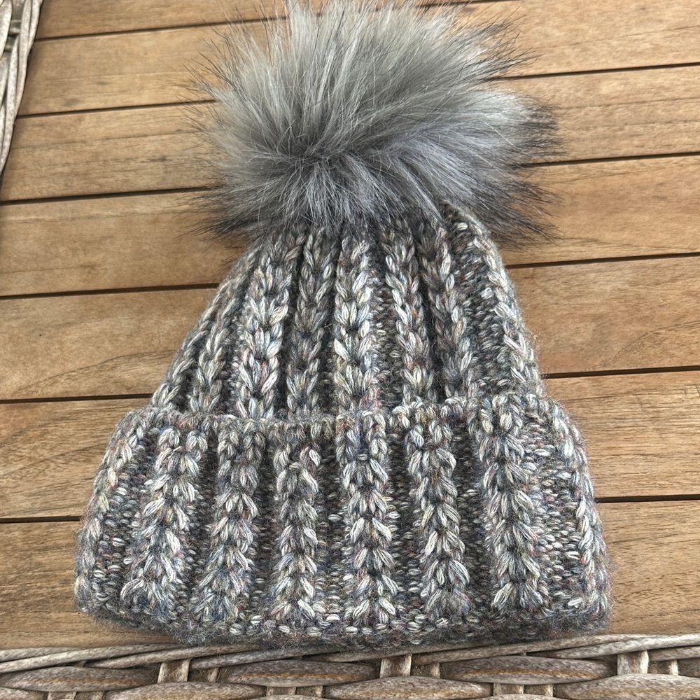 Norla Canada Alpaca Blend Knit Pom Pom Hat O/S